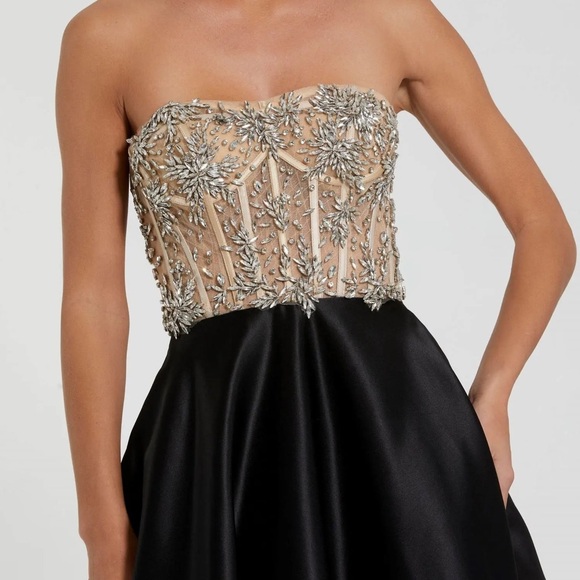 Mac Duggal Black Strapless Embellished Bustier Ball Gown - Picture 3 of 13